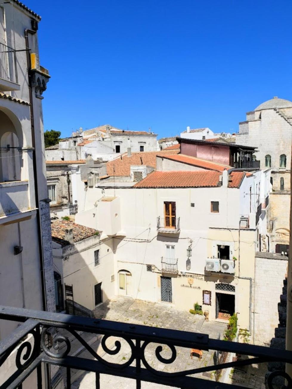 Suite Rotari - Affitti Brevi Italia Monte SantʼAngelo Kültér fotó